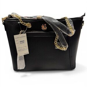 New-Gloria Vanderbilt Black Pebbled Shoulder Tote with Gold Chain Straps